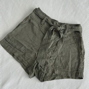Olive Green Abercrombie Women's Shorts